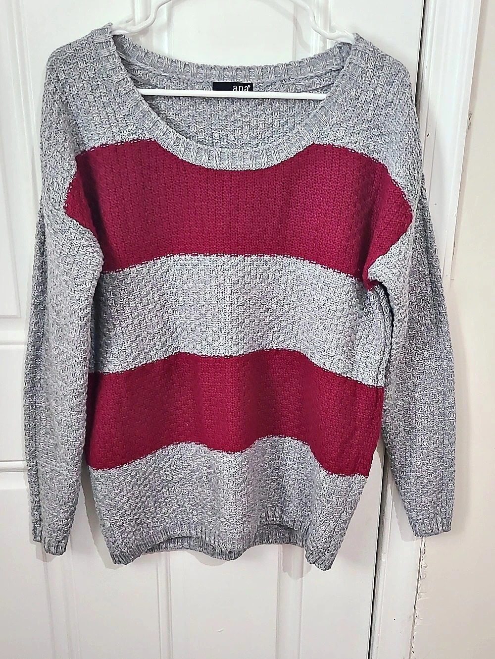 Women's a.n.a Color Block Crewneck Sweater in Gray & Burgundy